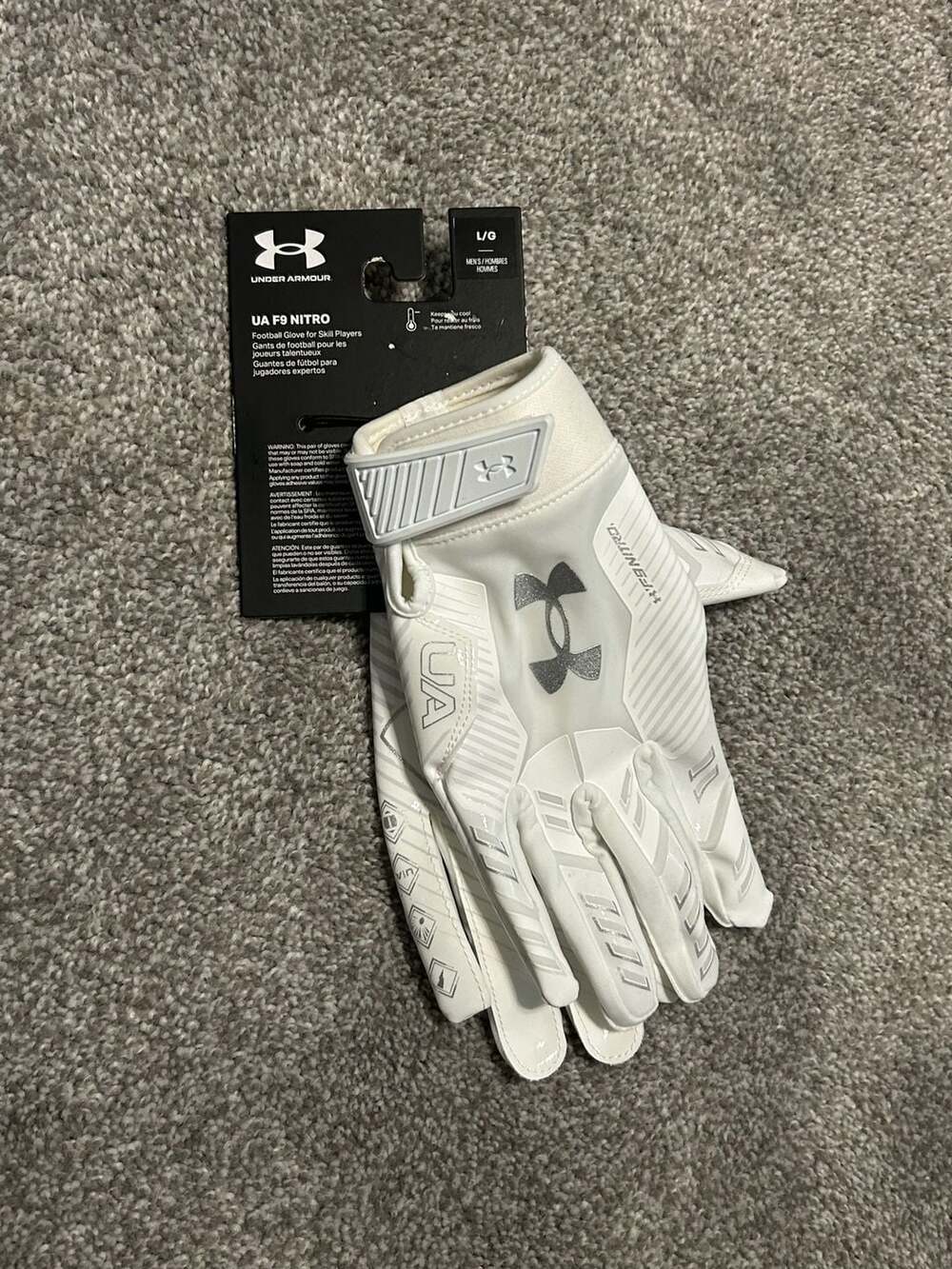 Under Armour F9 Nitro Football Gloves Size L/G White
